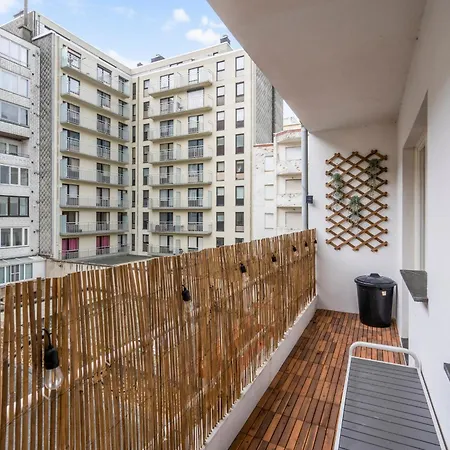 Lägenhet Beautiful Spacious 100m From The With 2 Terraces & Private Garage Box Oostende