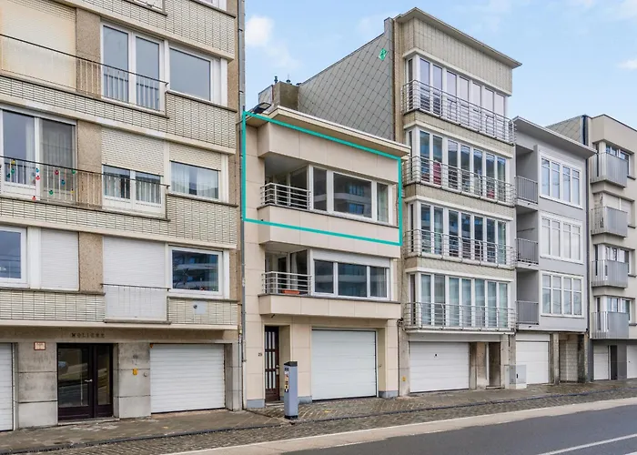 Beautiful Spacious 100m From The With 2 Terraces & Private Garage Box